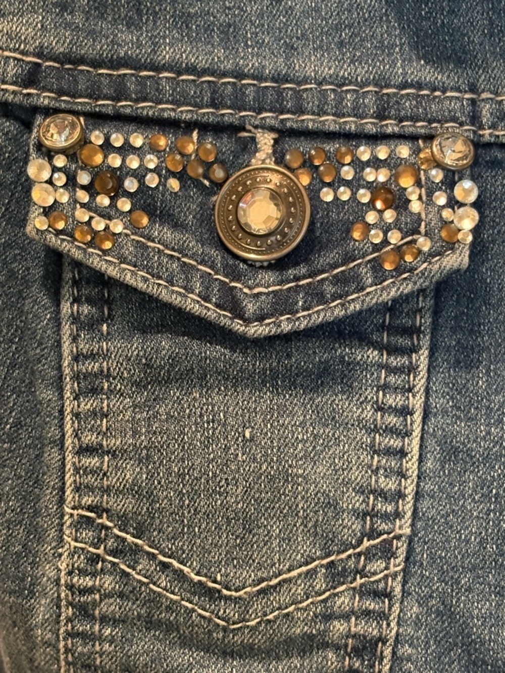 Baccini Blue Denim Sleeveless Jean Jacket with Rhinestone Pockets - Picture 2 of 6